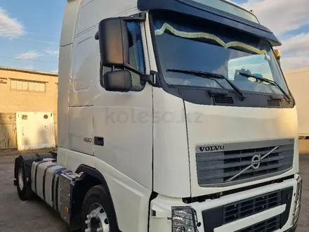 Volvo  FH 2014 года за 24 900 000 тг. в Актобе