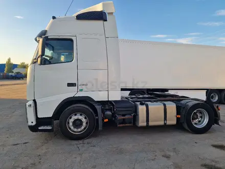 Volvo  FH 2014 года за 24 900 000 тг. в Актобе – фото 4