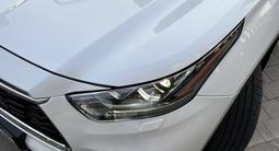 Toyota Highlander 2023 года за 35 000 000 тг. в Алматы – фото 3