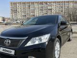 Toyota Camry 2014 годаүшін10 000 000 тг. в Усть-Каменогорск – фото 2