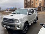 Toyota Hilux 2010 года за 10 500 000 тг. в Кокшетау