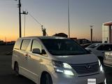 Toyota Vellfire 2011 года за 4 800 000 тг. в Актобе – фото 2
