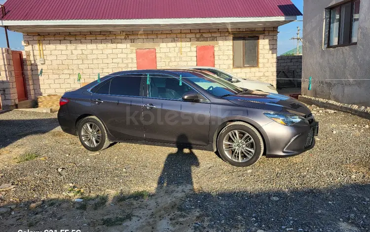 Toyota Camry 2015 года за 6 500 000 тг. в Жанаозен