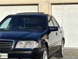 Mercedes-Benz C 200 1995 года за 2 200 000 тг. в Шымкент – фото 3