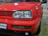 Volkswagen Golf 1994 годаүшін2 350 000 тг. в Караганда – фото 2