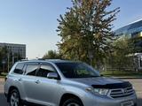 Toyota Highlander 2011 годаfor14 400 000 тг. в Алматы