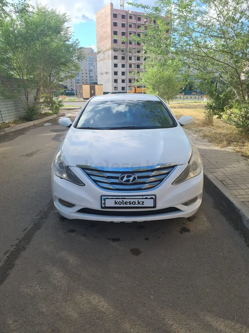Hyundai Sonata, 2011