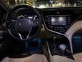 Toyota Camry 2019 года за 16 500 000 тг. в Астана – фото 11