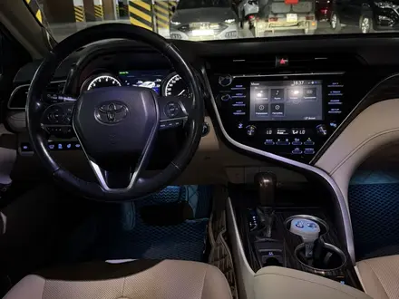 Toyota Camry 2019 года за 16 500 000 тг. в Астана – фото 11