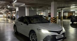 Toyota Camry 2019 года за 16 500 000 тг. в Астана