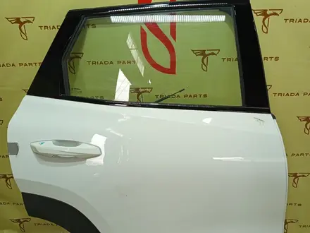 Дверь задняя правая Geely Atlas за 221 222 тг. в Алматы