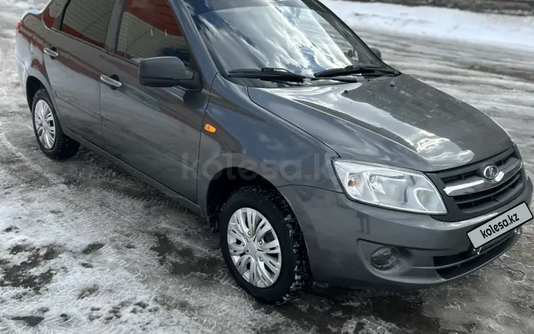 ВАЗ (Lada) Granta 2190 2013 годаүшін2 600 000 тг. в Актобе