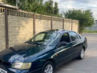 Toyota Carina E