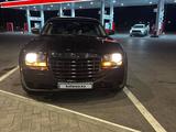Chrysler 300C 2005 года за 5 500 000 тг. в Алматы – фото 2
