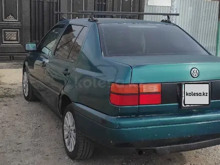 Volkswagen Vento 1995 года за 1 250 000 тг. в Кулан – фото 3