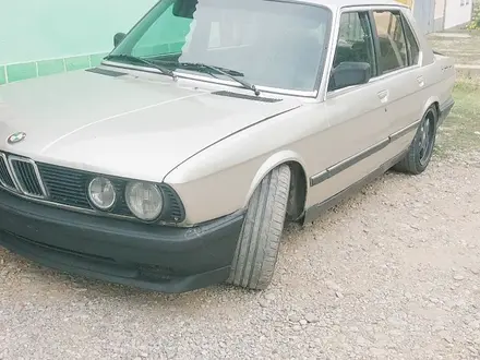 BMW 525 1981 года за 650 000 тг. в Шымкент