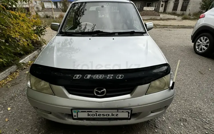 Mazda Demio 2000 годаүшін2 000 000 тг. в Семей