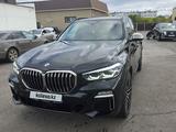 BMW X5 2022 года за 43 000 000 тг. в Костанай