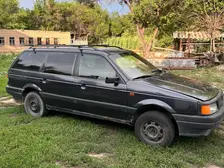Volkswagen Passat, 1993