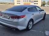 Kia K5 2017 года за 7 500 000 тг. в Алматы – фото 4
