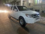 Toyota Hilux 2014 годаfor3 000 000 тг. в Актау – фото 4