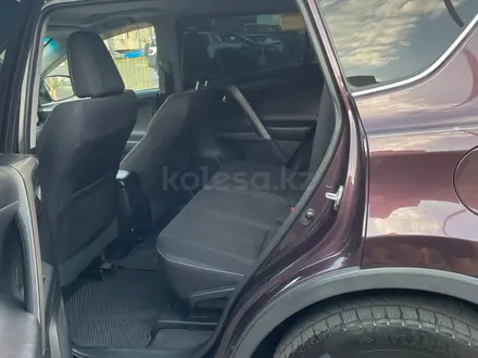 Toyota RAV4 2016 года за 9 200 000 тг. в Алматы – фото 19