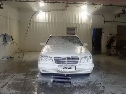 Mercedes-Benz S 320 1995 года за 2 400 000 тг. в Атырау – фото 8