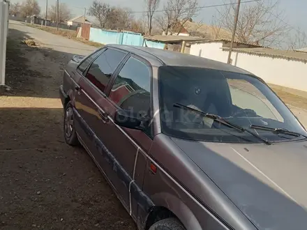 Volkswagen Passat 1992 года за 750 000 тг. в Тараз – фото 3