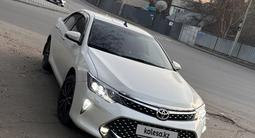 Toyota Camry 2015 годаfor11 500 000 тг. в Алматы – фото 3