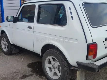 ВАЗ (Lada) Lada 2121 2013 года за 2 200 000 тг. в Караганда – фото 2