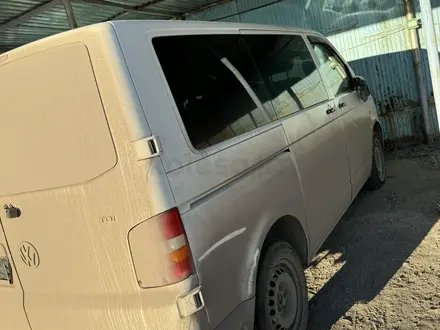 Volkswagen Transporter 2004 года за 2 600 000 тг. в Костанай – фото 2