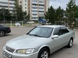 Toyota Camry 2000 года за 3 500 000 тг. в Тайынша