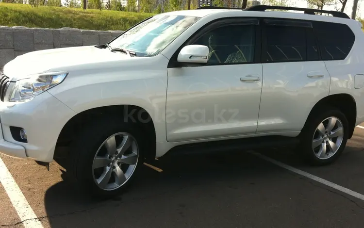 Toyota Land Cruiser Prado 2011 годаfor16 500 000 тг. в Усть-Каменогорск