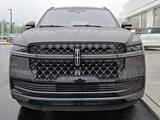 Lincoln Navigator 2025 года за 96 900 000 тг. в Алматы – фото 4