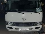 Toyota  Coaster 2010 годаүшін12 000 000 тг. в Атырау – фото 2