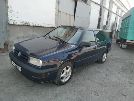 Volkswagen Vento 1992 года за 1 350 000 тг. в Тараз