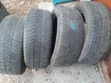 Шины 255/55/19 бриджистон. за 90 000 тг. в Актобе