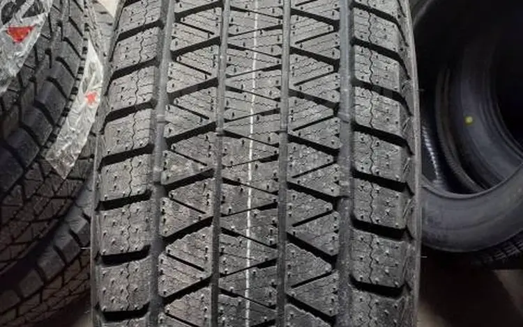 265/70R15 Bridgestone Blizzak DMV3for84 000 тг. в Алматы