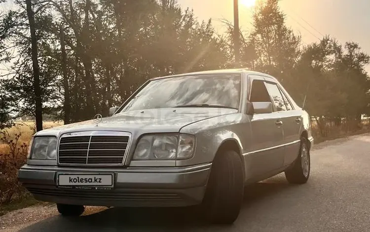 Mercedes-Benz E 280 1994 года за 2 900 000 тг. в Алматы