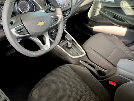 Chevrolet Onix LTZ 2026 года за 7 590 000 тг. в Костанай – фото 10