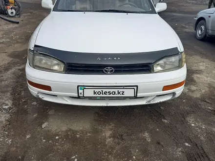 Toyota Camry 1993 года за 1 600 000 тг. в Зайсан – фото 2