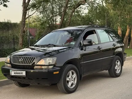 Lexus RX 300 2000 года за 5 650 000 тг. в Алматы – фото 2