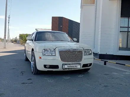 Chrysler 300C 2007 года за 5 700 000 тг. в Туркестан