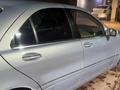 Mercedes-Benz S 320 1999 года за 4 200 000 тг. в Астана – фото 26