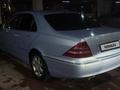 Mercedes-Benz S 320 1999 года за 4 200 000 тг. в Астана – фото 28