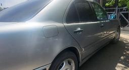Mercedes-Benz E 200 1996 года за 1 500 000 тг. в Жезказган – фото 2
