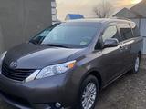 Toyota Sienna 2013 года за 7 800 000 тг. в Атырау