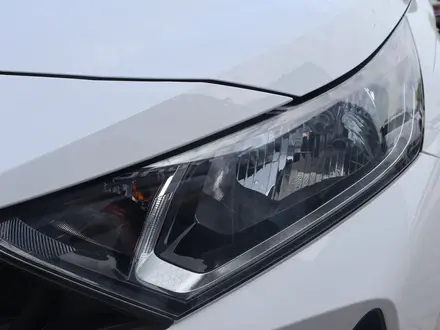 Hyundai i20 2023 года за 7 390 000 тг. в Астана – фото 9