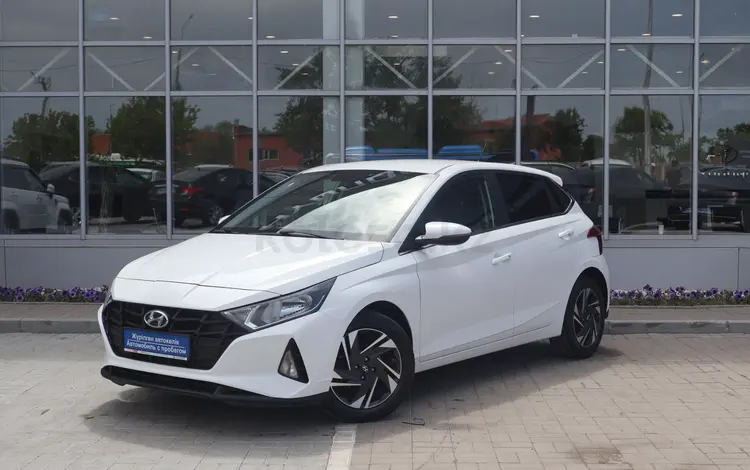 Hyundai i20 2023 года за 7 390 000 тг. в Астана