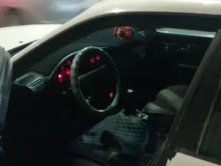 Audi 100